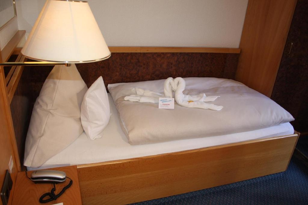 Hotel Friesengeist Wiesmoor Chambre photo